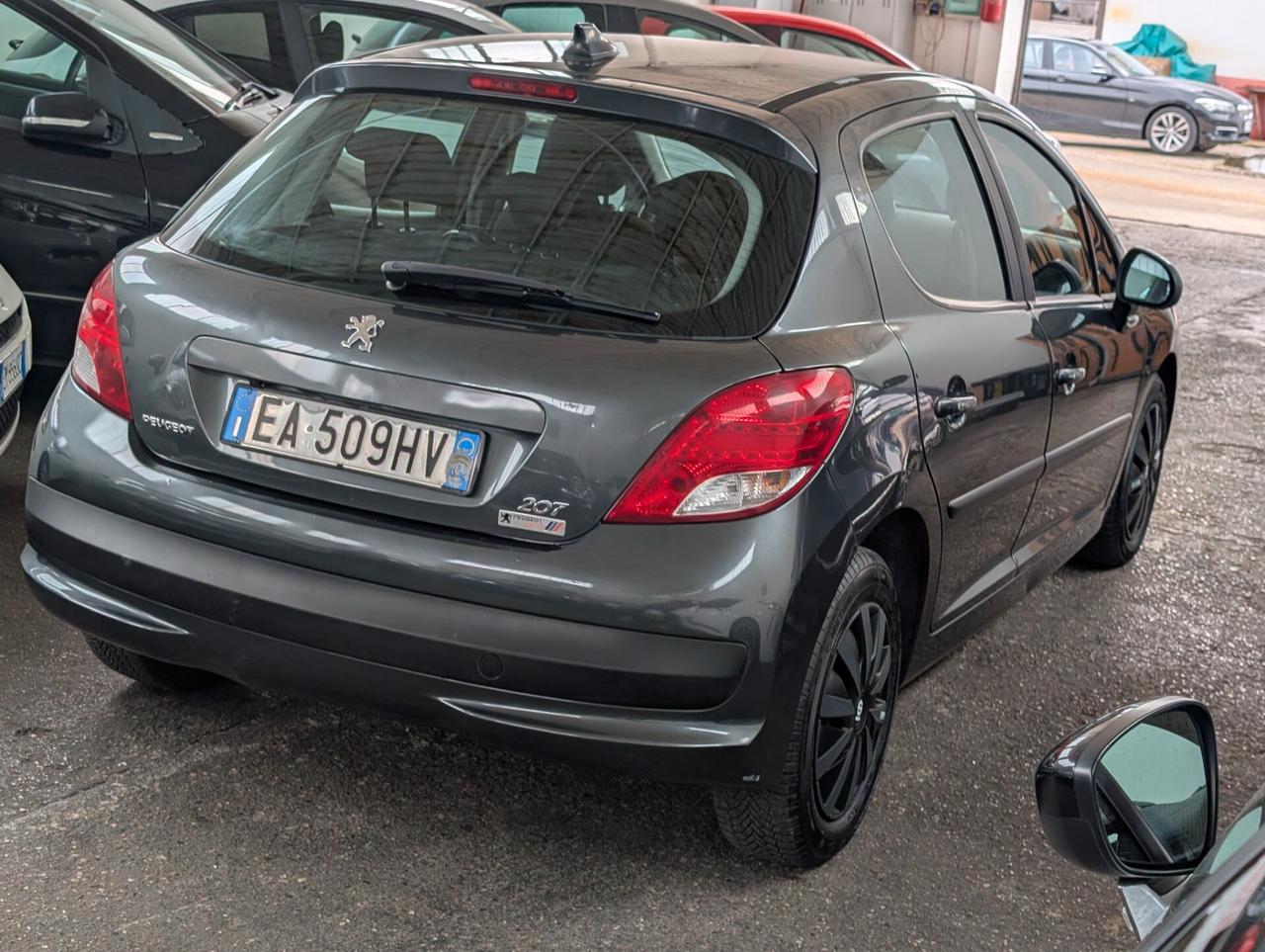 Peugeot 207 1.4 8V 75CV 5p. X Line ECO GPL