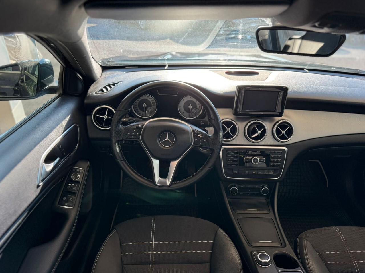 Mercedes-benz GLA 220 CDI Automatic 4Matic Premium