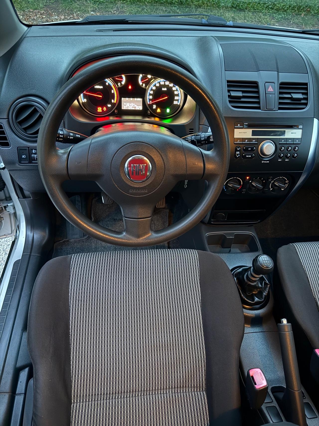 Fiat Sedici 2.0 MJT 16V DPF 4x4 Experience
