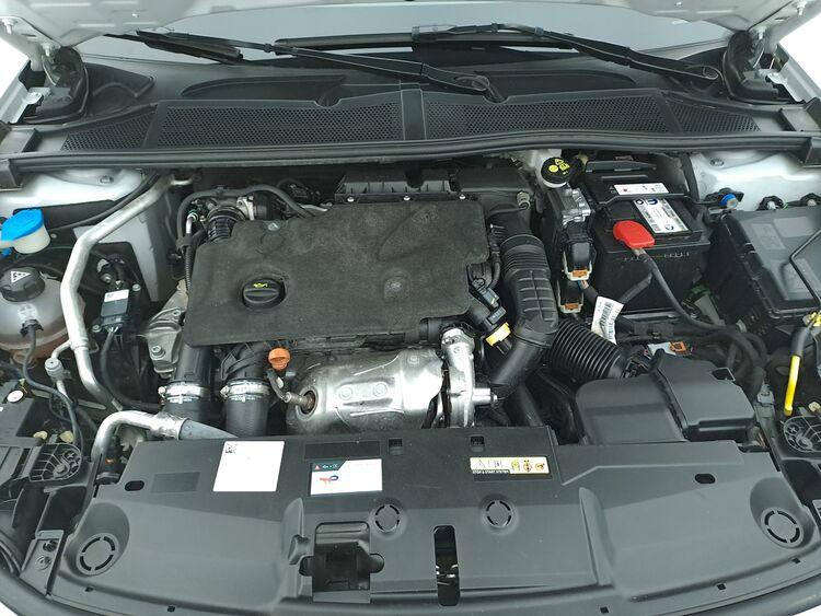 Peugeot 308 SW GT EAT8 BR545642 1.5 Diesel 131CV