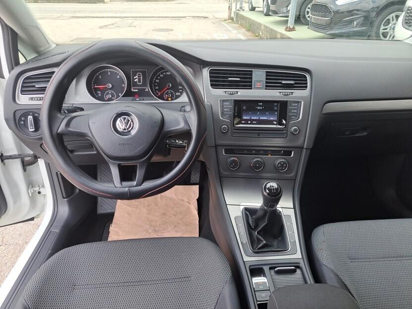 Volkswagen Golf 1.6 TDI Comfortline - 2013