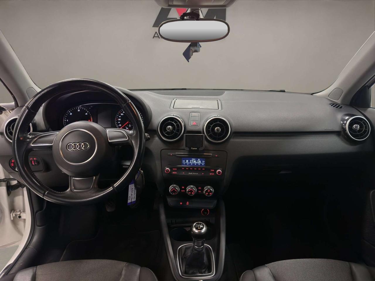 Audi A1 A1 Sportback 1.4 tdi Metal ultra