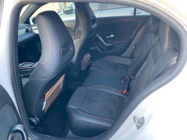 Mercedes-benz A 180 d Automatic AMG Line Premium Plus 39000 km 2023 iva deducibile