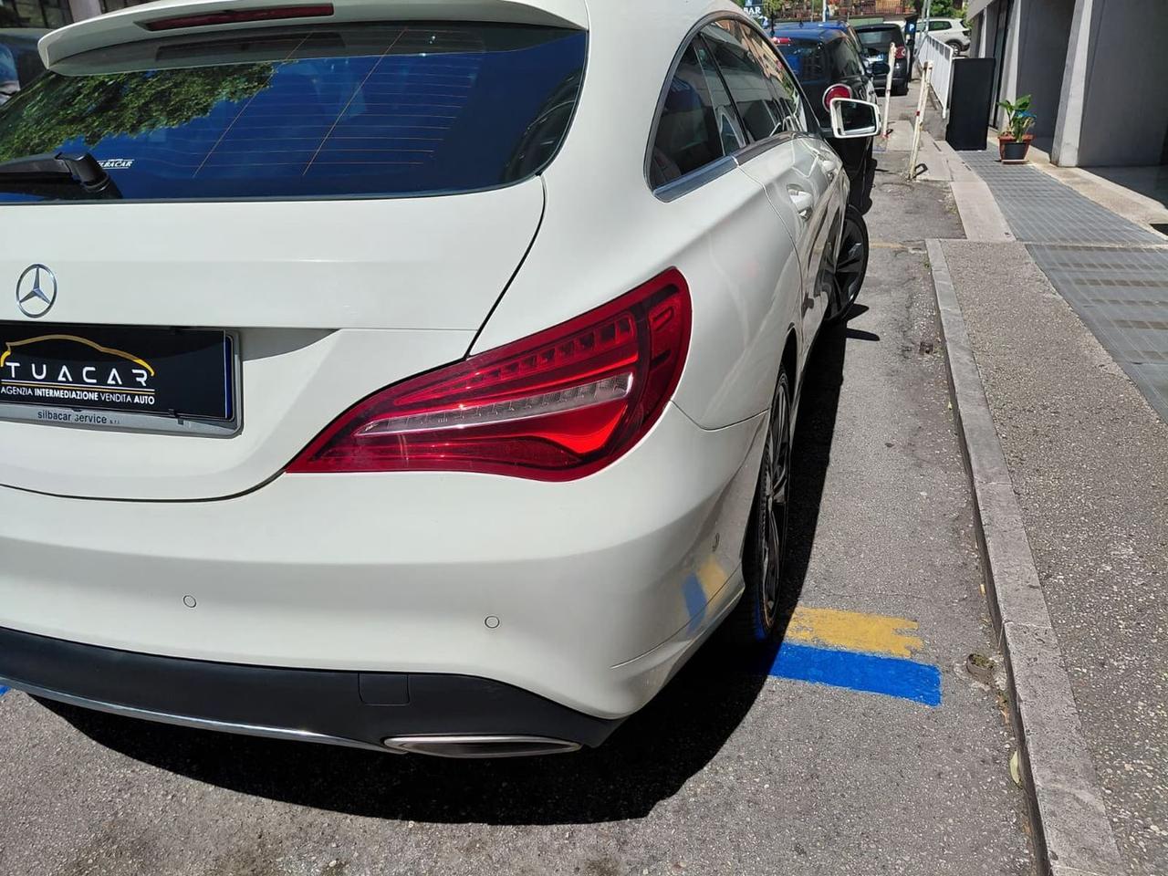 Mercedes-Benz CLA 180 Executive Shooting Br #11009