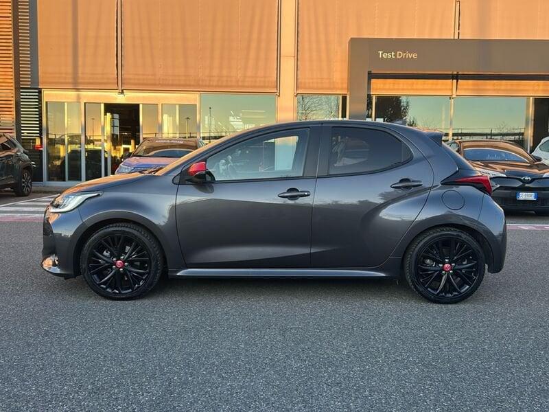 Toyota Yaris Hybrid Energy MY21