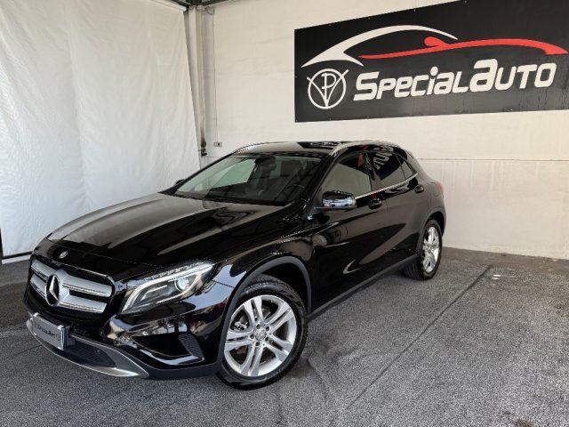 MERCEDES-BENZ GLA 200 CDI Automatic Premium
