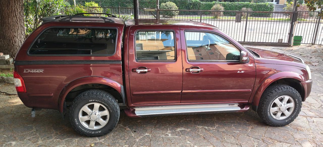 Isuzu D-Max 3.0 TD 4WD Aut e Gancio PICK UP