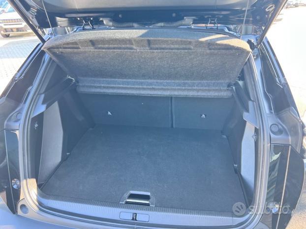 PEUGEOT 2008 PureTech 130 S&S EAT8 Allure