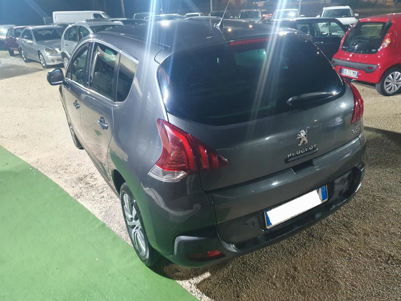 Peugeot 3008 1.6 HDi 115CV Business