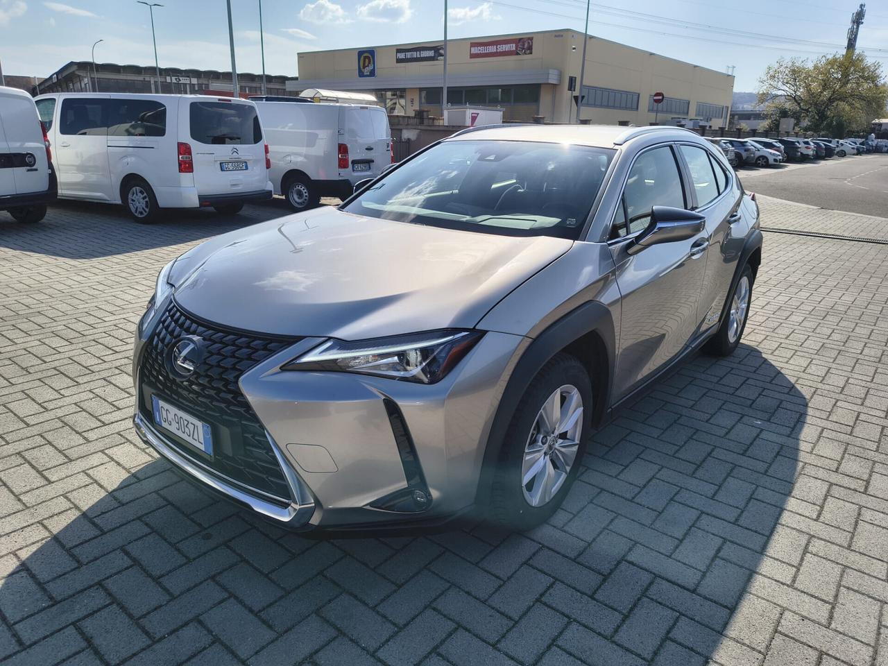 Lexus UX 2.0 Hybrid/ IBRIDA Business *KM 29000*