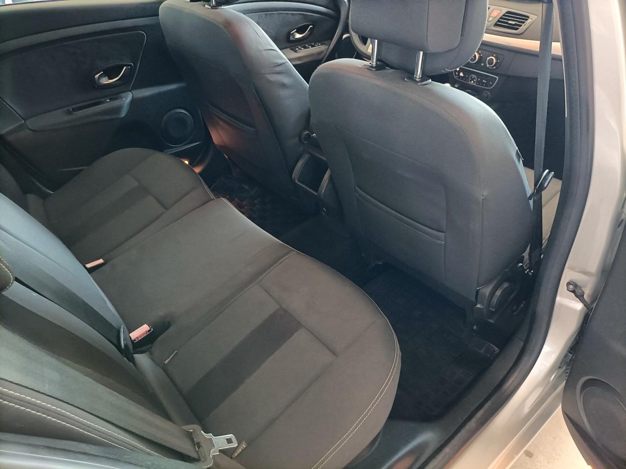 Renault Megane 1.5 dCi 110CV SporTour Dynamique 03/2010