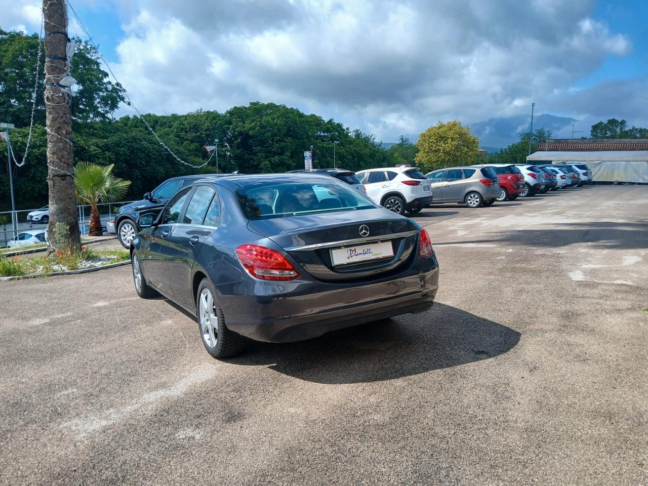 Mercedes-benz C 180 d Auto Premium