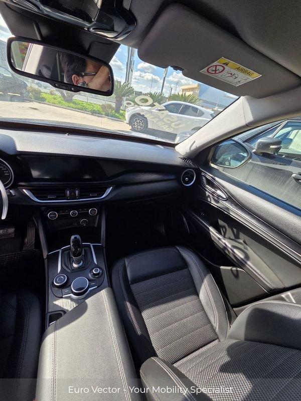 Alfa Romeo Stelvio 2.2 Turbo Diesel 210CV AT8 Q4 Executive