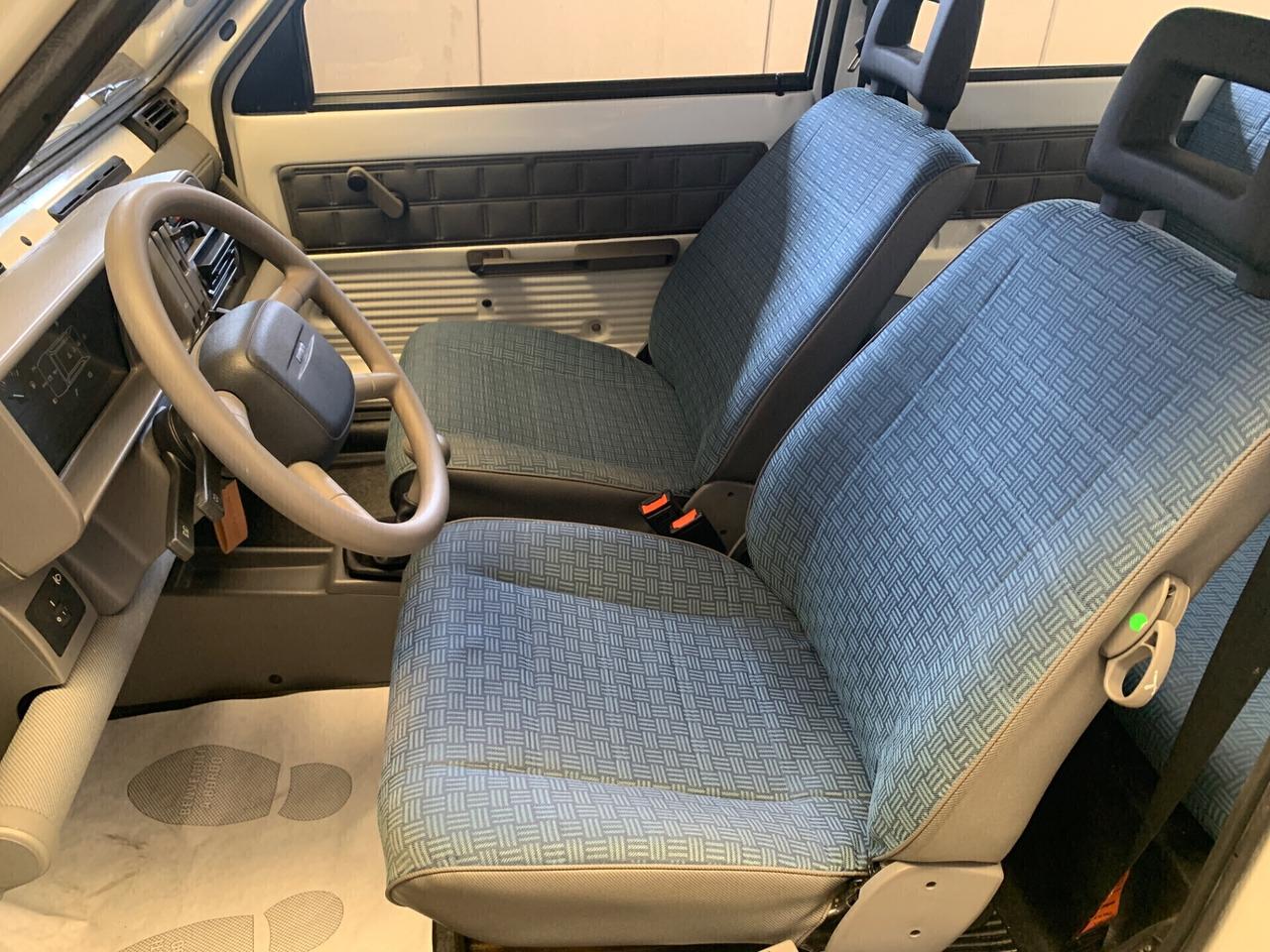 Fiat Panda 900 i.e. cat Young