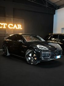 Porsche Cayenne Coupé 4.0 V8 Turbo