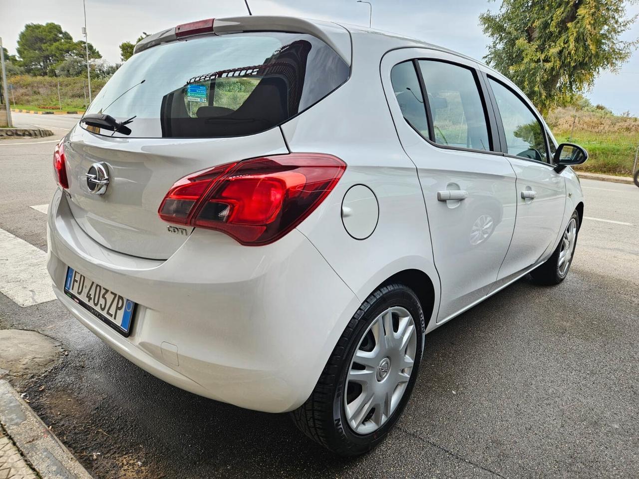 Opel corsa 1.3 mtj 5porte 55kw 75cv