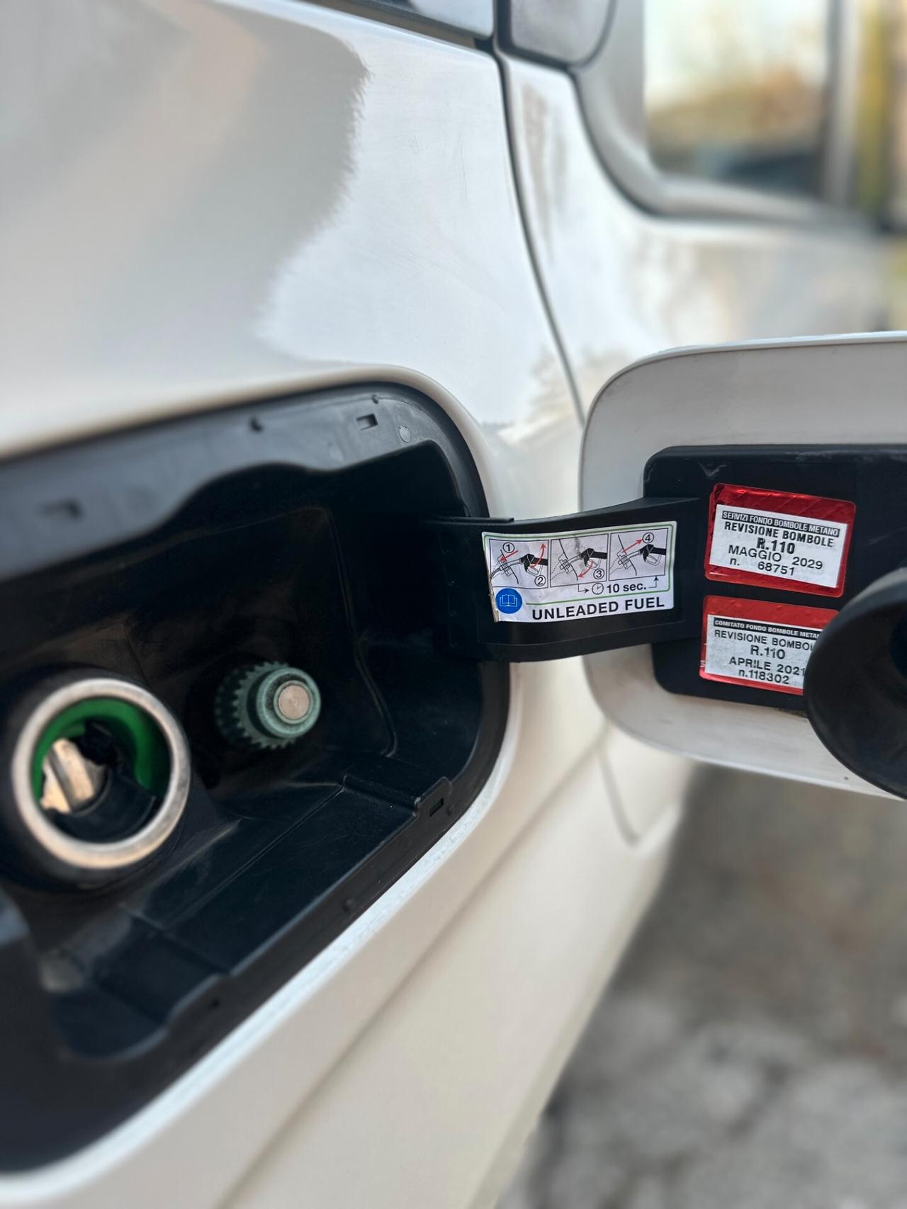 Fiat Panda 0.9 TwinAir Turbo Natural Power Lounge