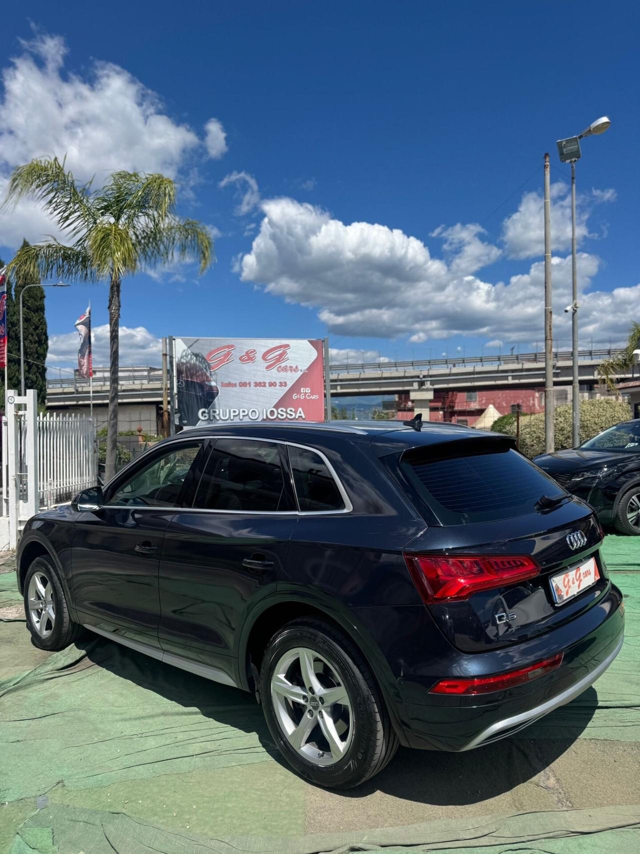 Audi Q5 2.0 TDI quattro S tronic Business Sport