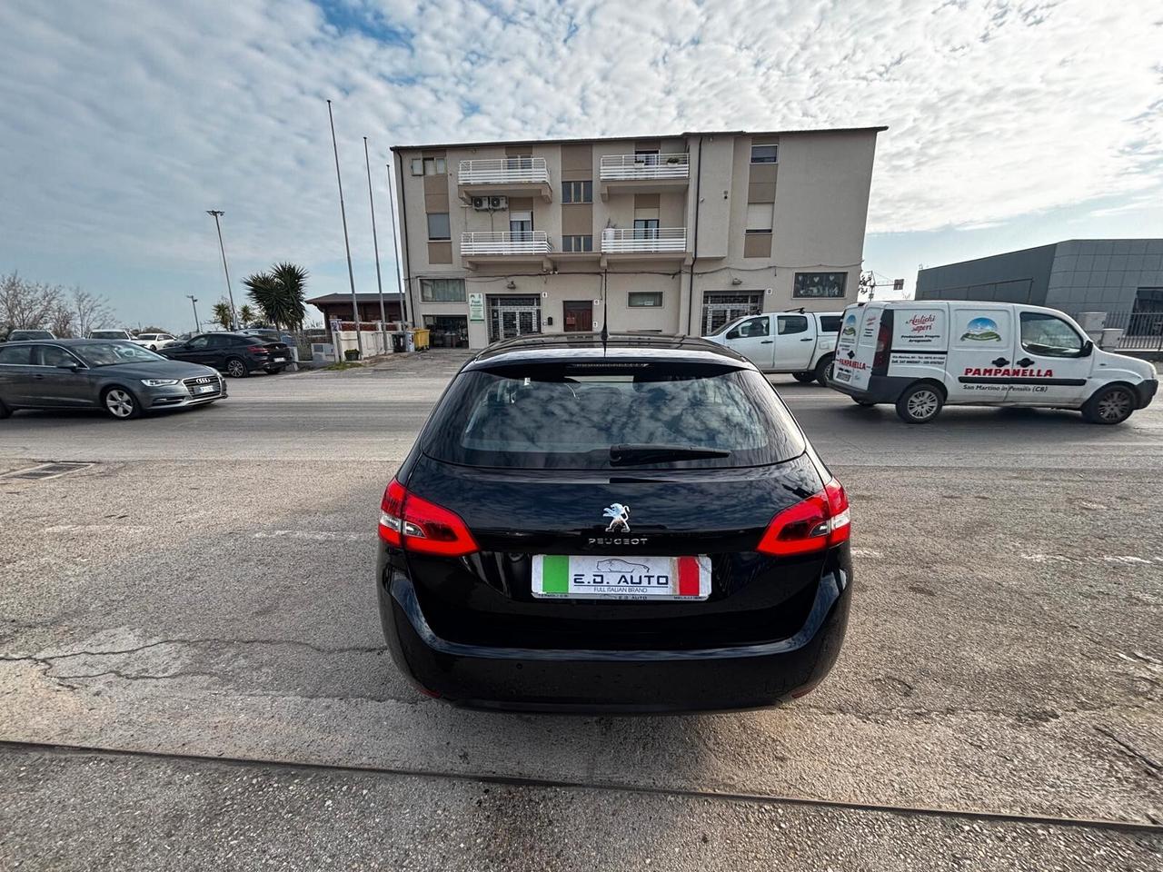 Peugeot 308 BlueHDi 130 S&S SW Allure