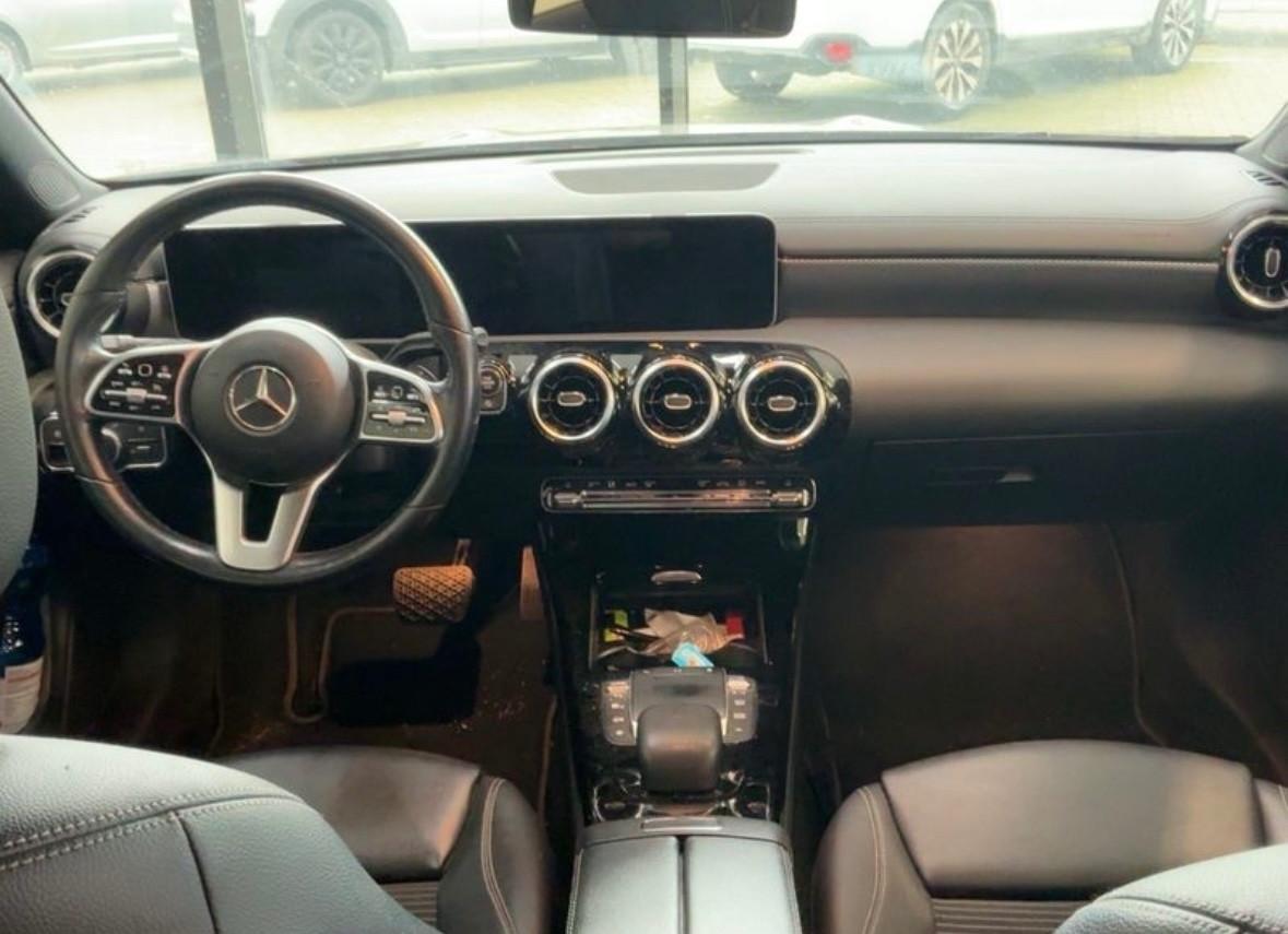 MERCEDES-BENZ CLA 180 d Automatic Shooting Brake