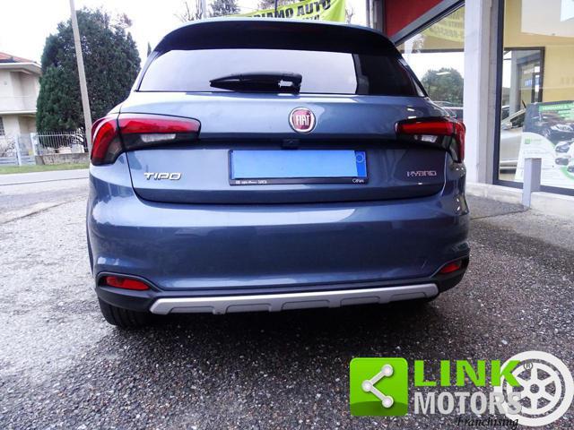 FIAT Tipo 1.5 Hybrid DCT 5 porte Cross