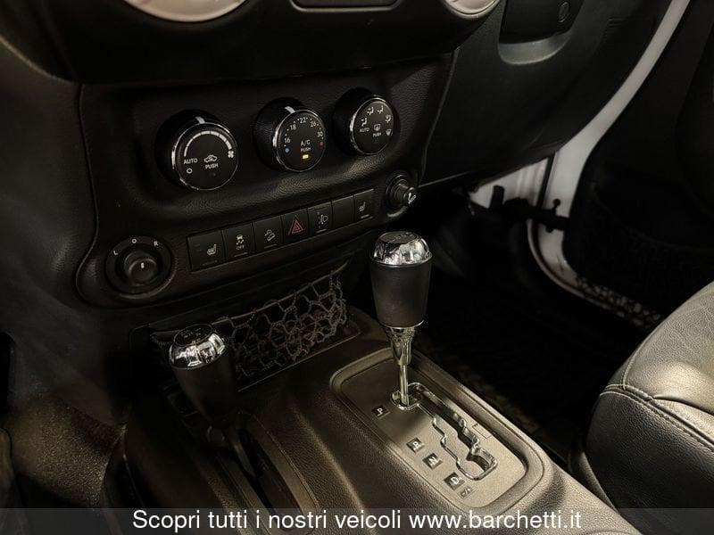 Jeep Wrangler Wrangler 2.8 CRD DPF Sahara Auto
