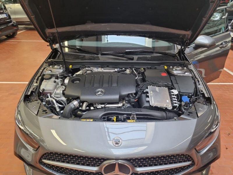 Mercedes-Benz Classe A 180d Automatic AMG Line Advanced Plus Digital Edition