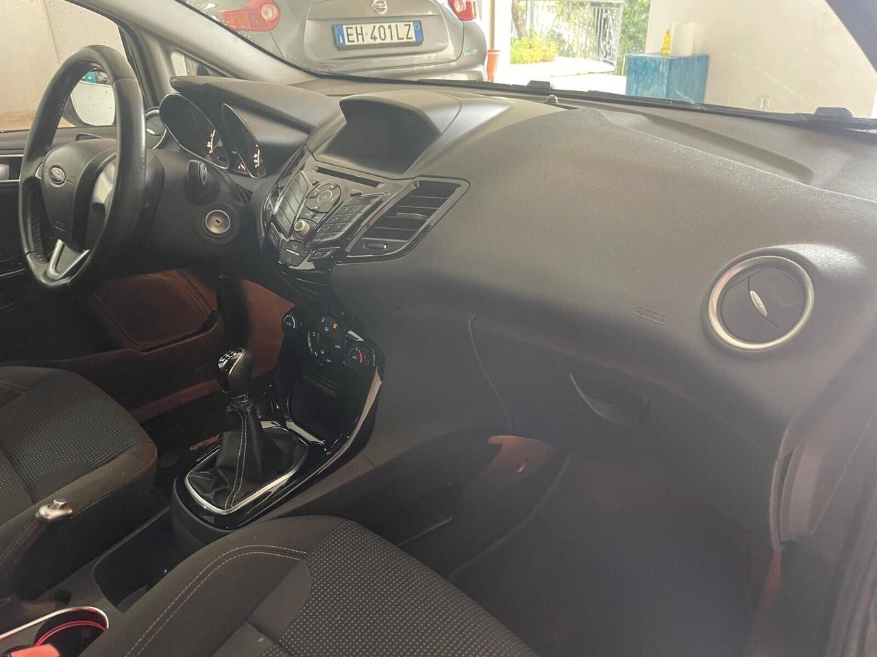 FORD FIESTA 1.5 TDCI 75 CV 5P TITANIUM