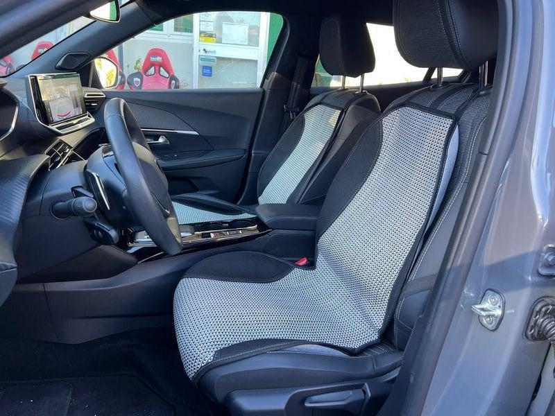 Peugeot 2008 2008 PureTech 130 S&S EAT8 Allure