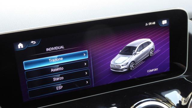 MERCEDES-BENZ B 180 d Automatic AMG