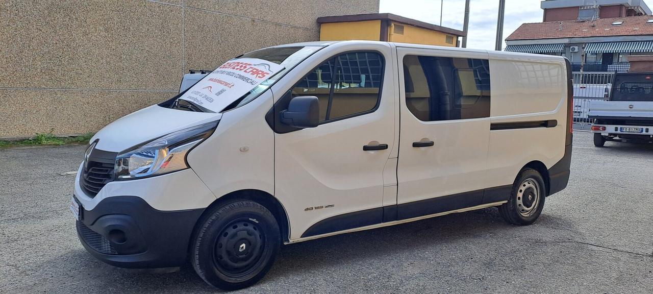 Renault TRAFIC 1.6 DCI 125 CV PASSO LUNGO MAXI - 6 POSTI - CON PEDANA DI CARICO +IVA