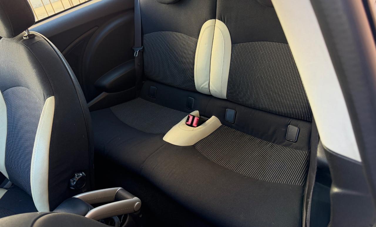 Mini 1.6 16V Cooper D Ok Neopatentatj