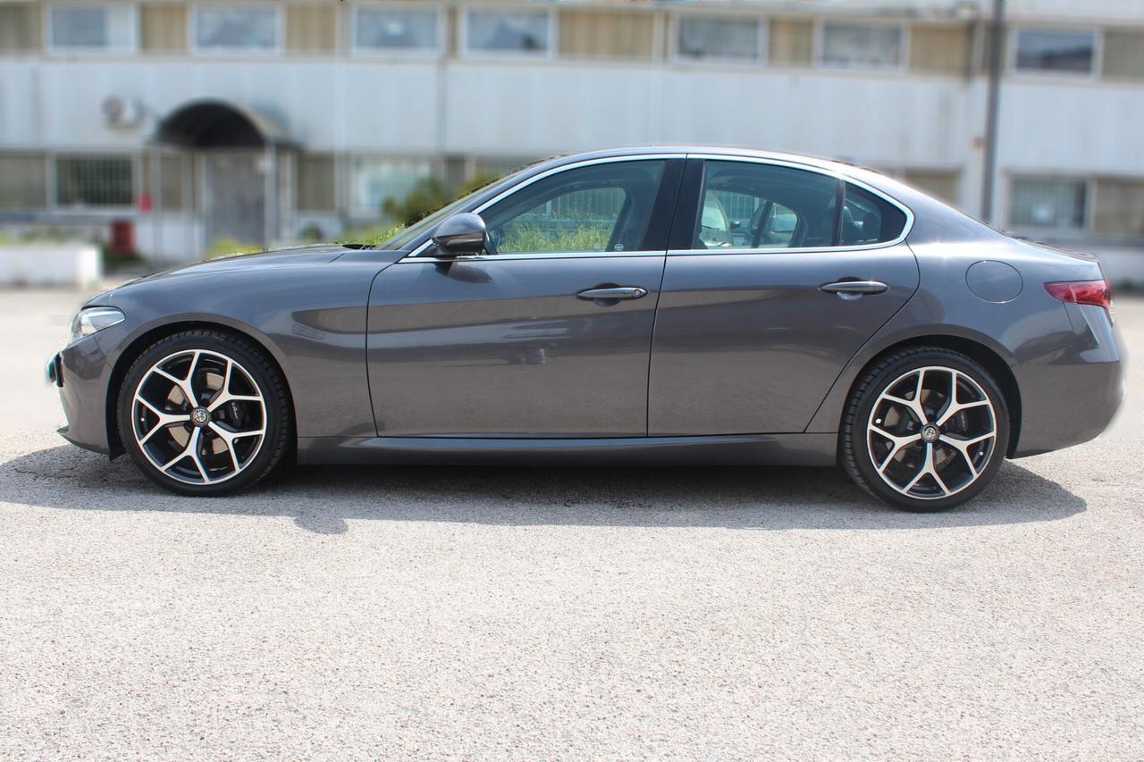 ALFA ROMEO GIULIA 2.2 TURBO DIESEL 190 CV AWD AUTOMATIC
