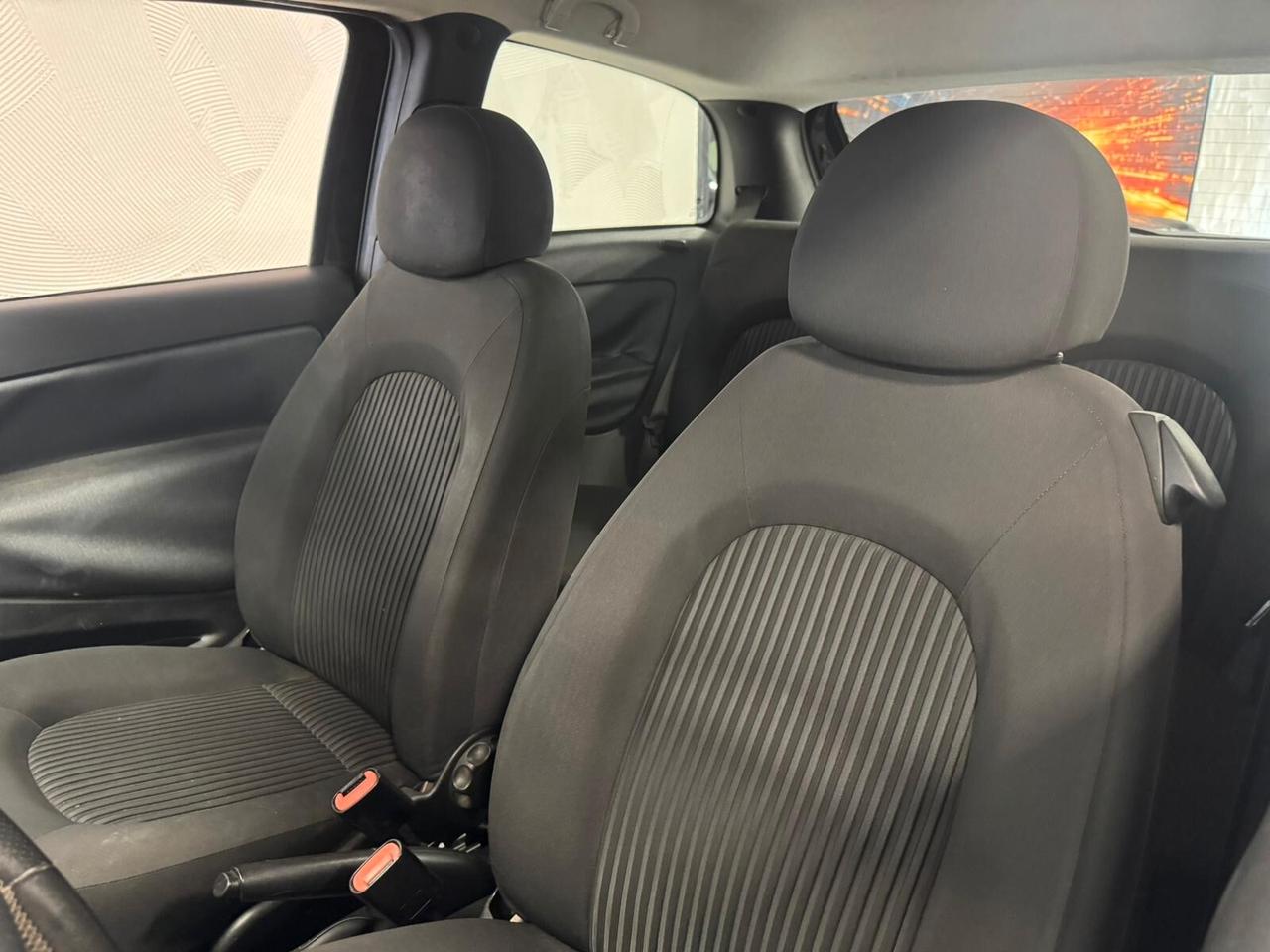 Lancia Ypsilon 1.3 MJT 75 CV Elle