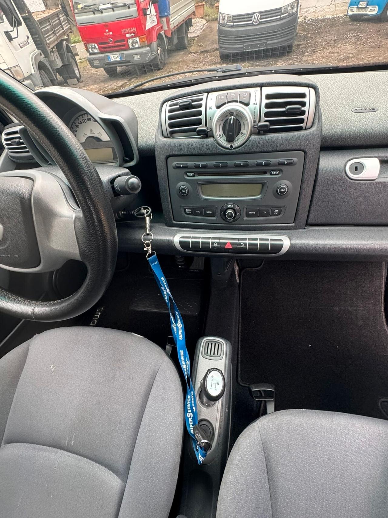 Smart ForTwo 1000 52 kW coupé limited one