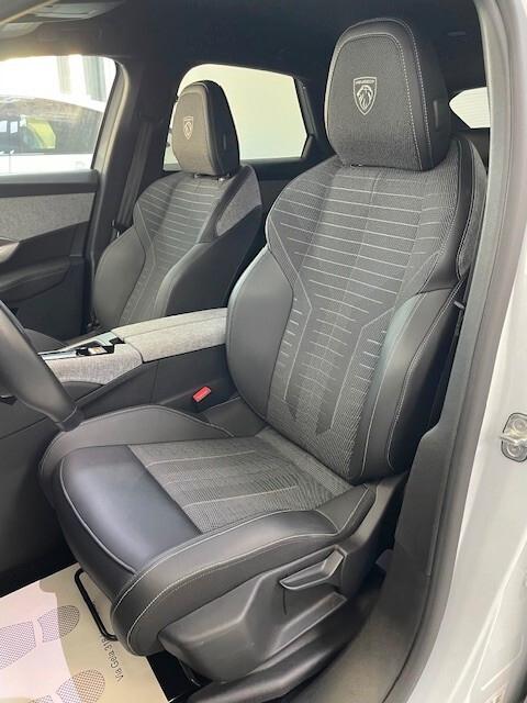 Peugeot 3008 Hybrid 136 e-DCS6 GT