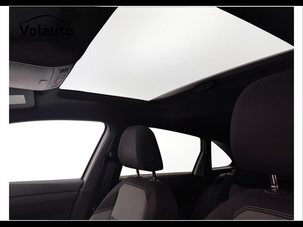 VOLKSWAGEN Taigo - Taigo 1.0 tsi R-Line 110cv