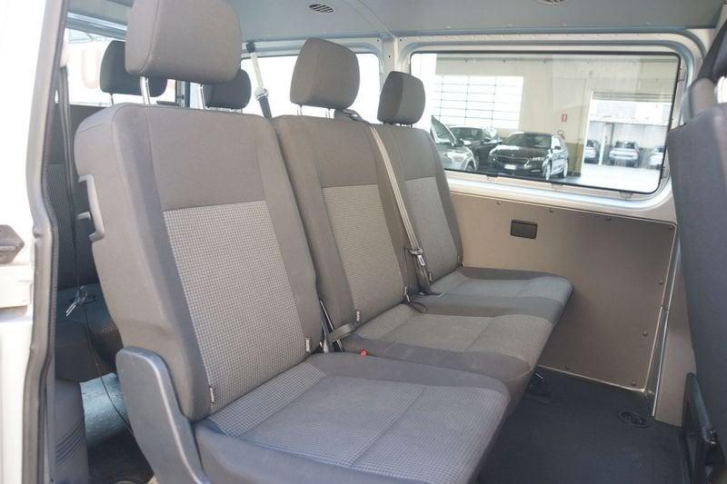Volkswagen Multivan Caravelle T6 Combi 2.0 TDI BlueMotion Comfortline aut H1 L1 9 POSTI!!!!