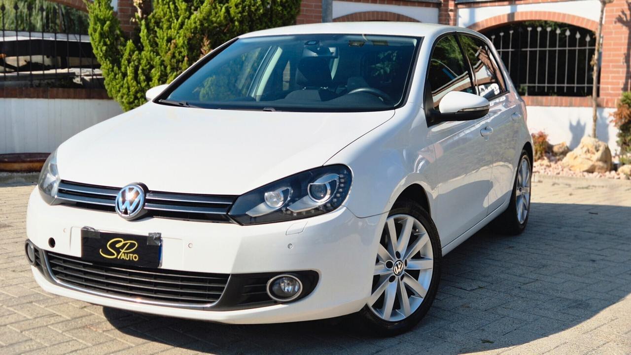 Volkswagen Golf 1.6 105cv/Automatica/ Adatta Neopatentati