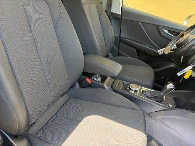 AUDI Q2 35 TDI quattro S tronic Identity Black
