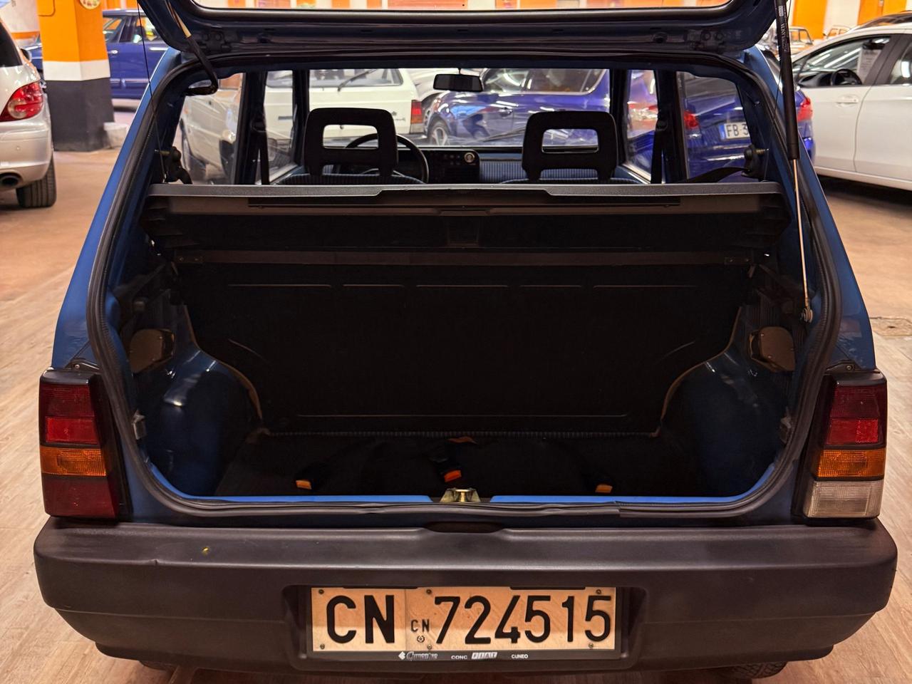 BELLISSIMA FIAT PANDA YOUNG 750, UNICO PROPRIETARIO CON SOLI 39.864 KM ADATTA A NEOPATENTATI