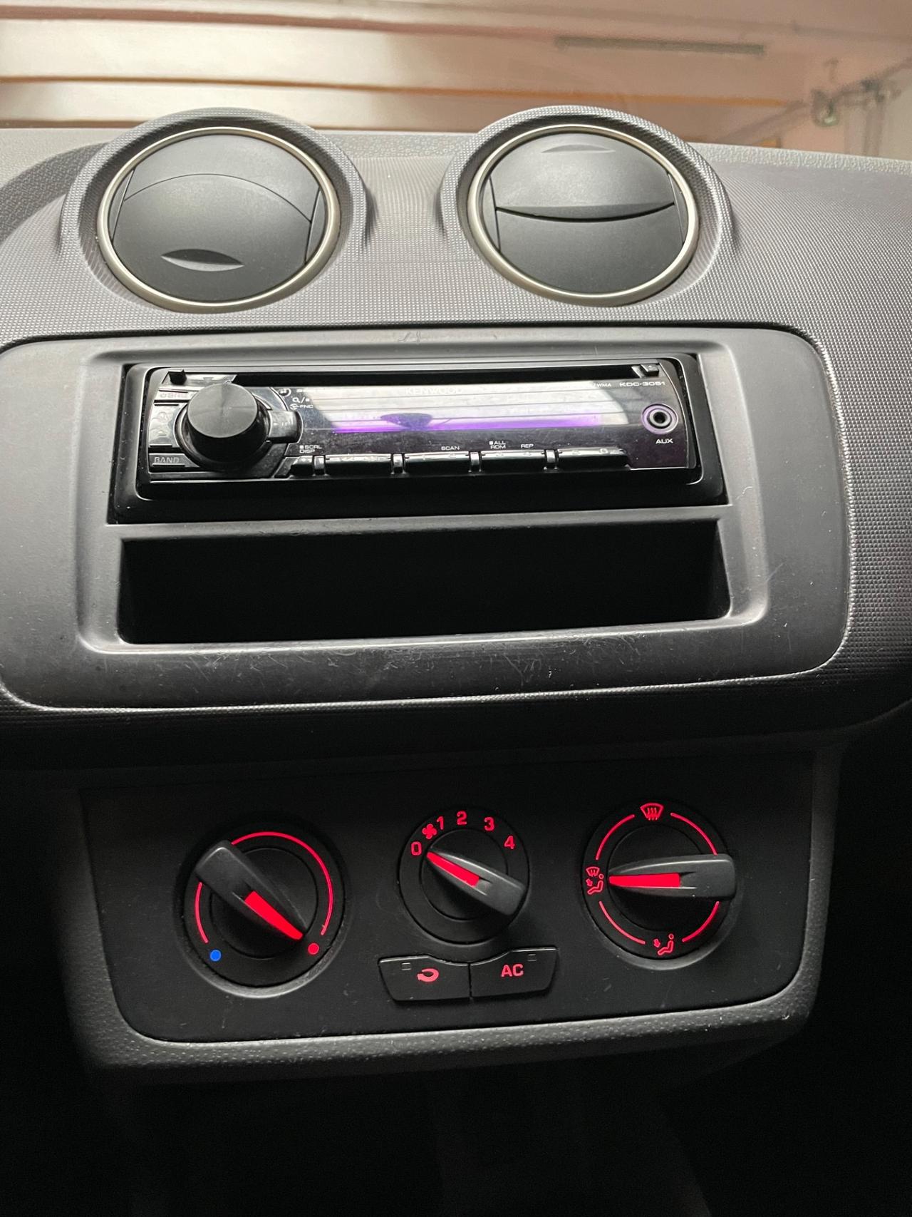 Seat Ibiza 1.2 Neopatentati Euro 5