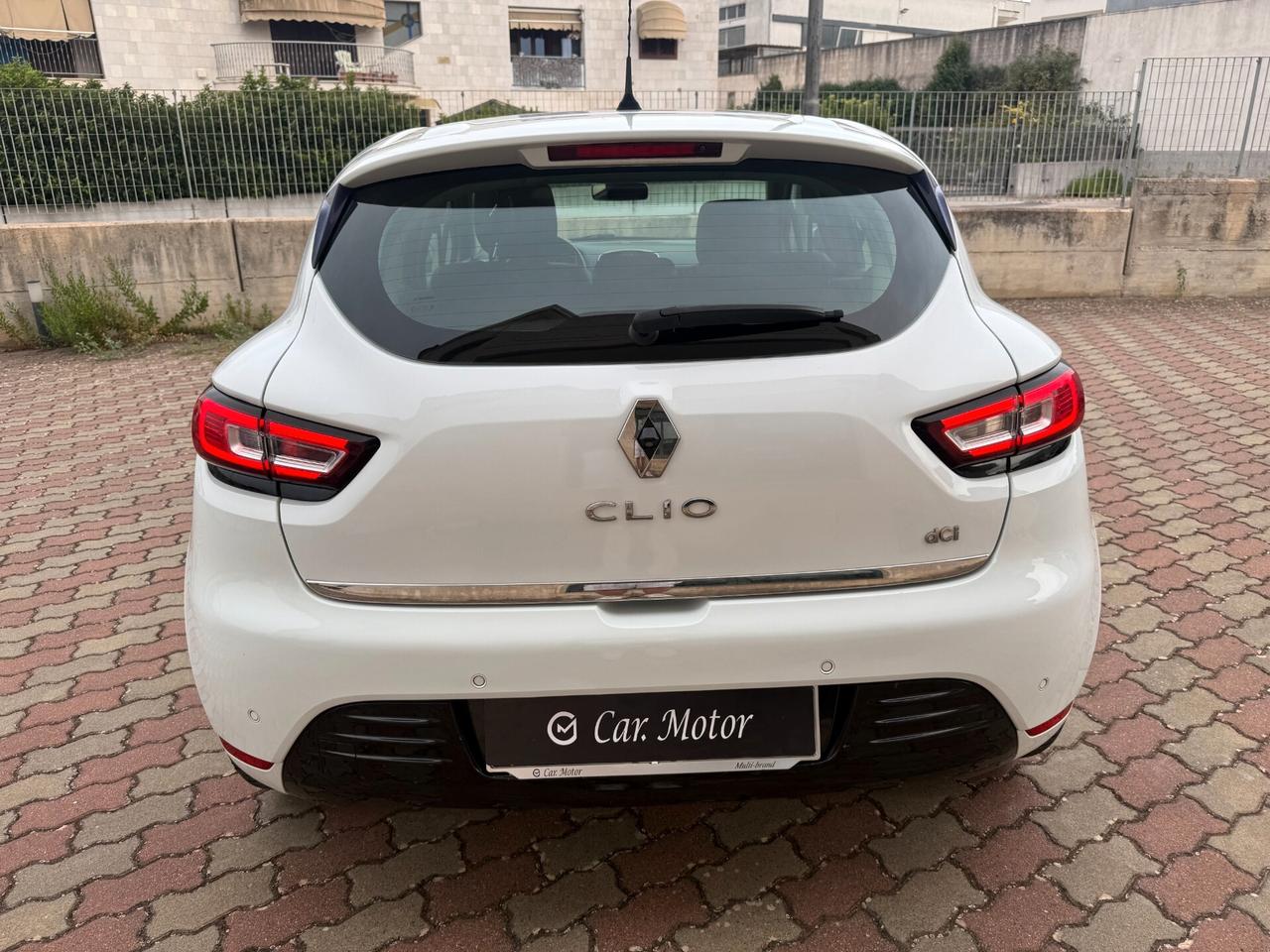 Renault Clio IV 2017 1.5 dci energy Intens 75cv FullLed Navi RetroCam Pelle