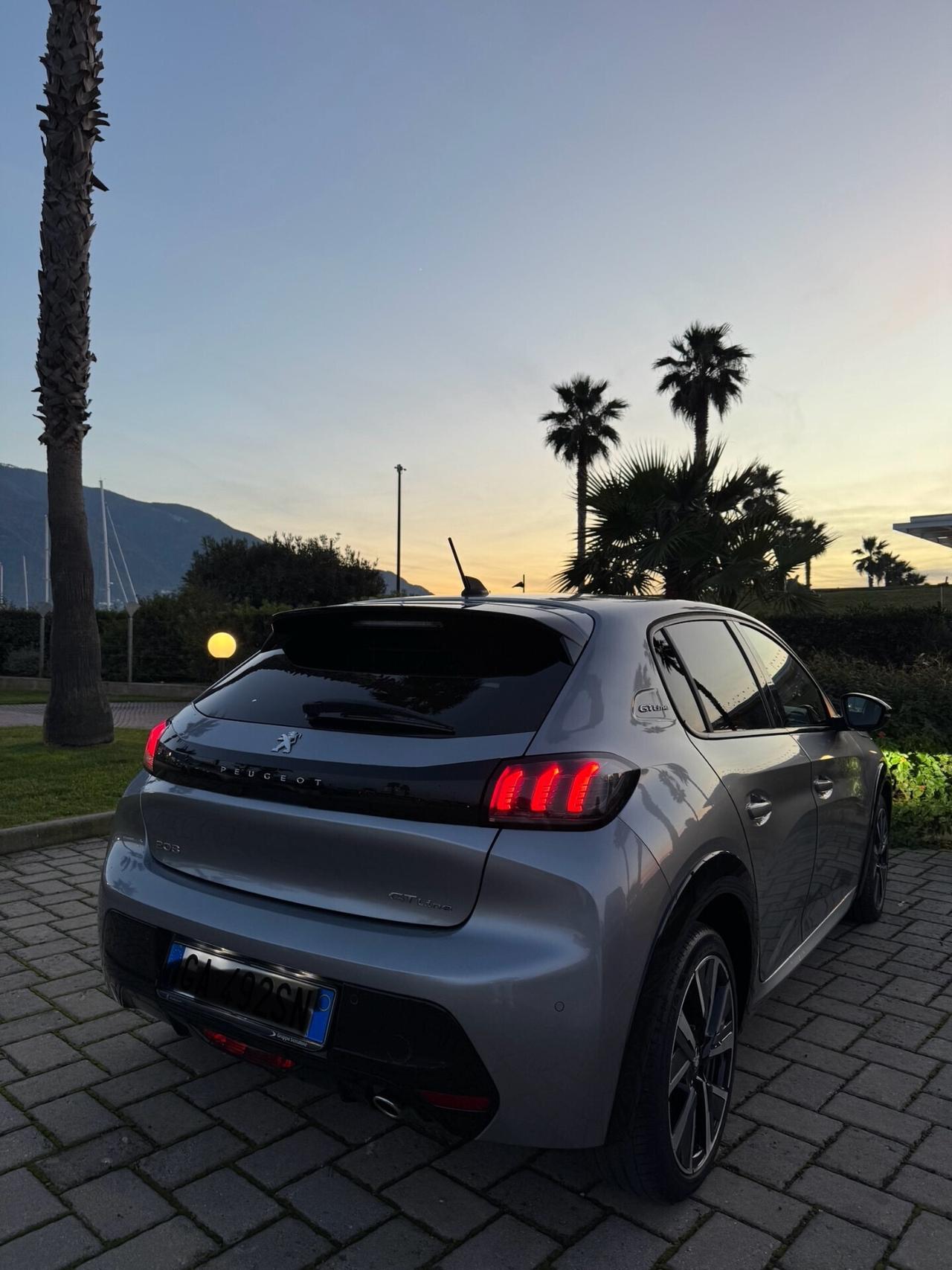 Peugeot 208 PureTech 100 Stop&Start 5 porte GT Line