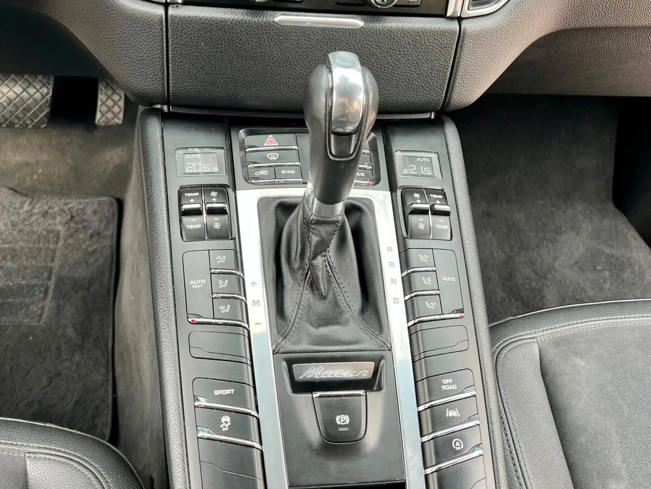 Porsche Macan 3.0 Diesel S 250cv Euro6 PDK 7Marce