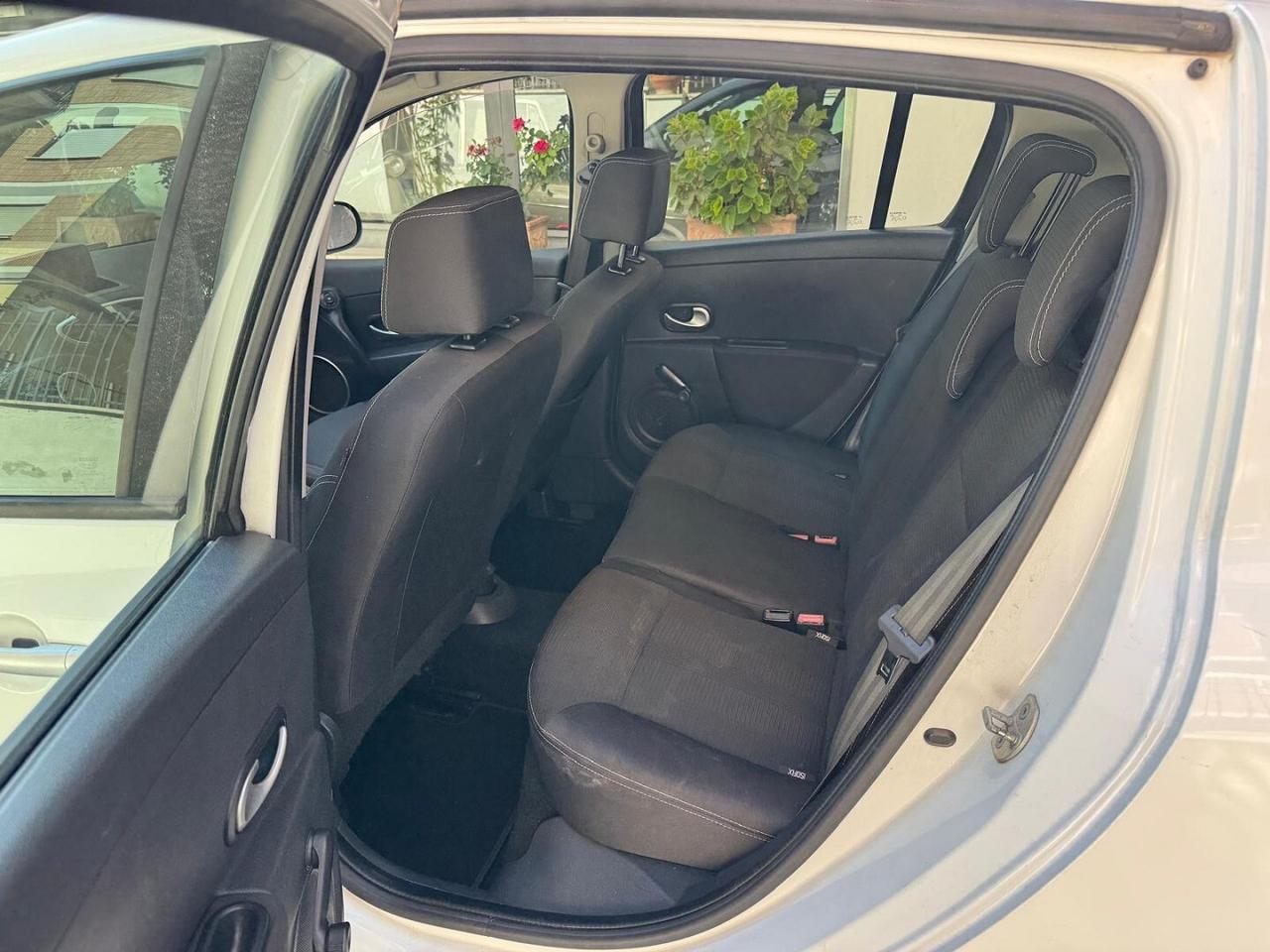 RENAULT Clio 1.5 dCi 85CV 5 porte Dynamique