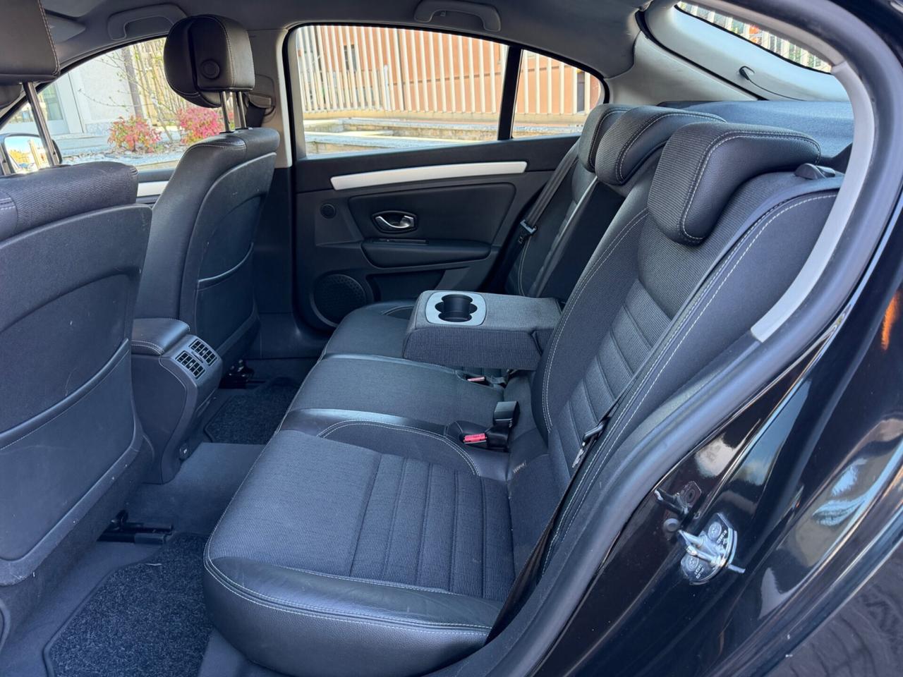Renault Laguna 2.0 16V Initiale