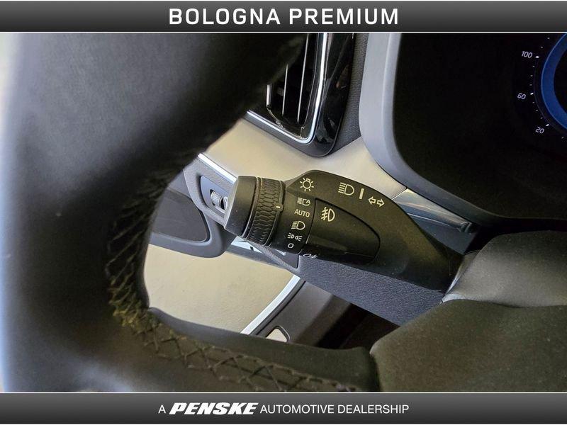 Volvo XC60 XC60 B4 (d) Geartronic Momentum Pro N1 - AUTOCARRO
