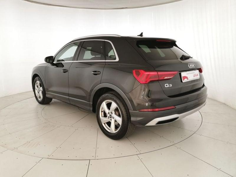 Audi Q3 35 2.0 tdi Business Advanced s-tronic