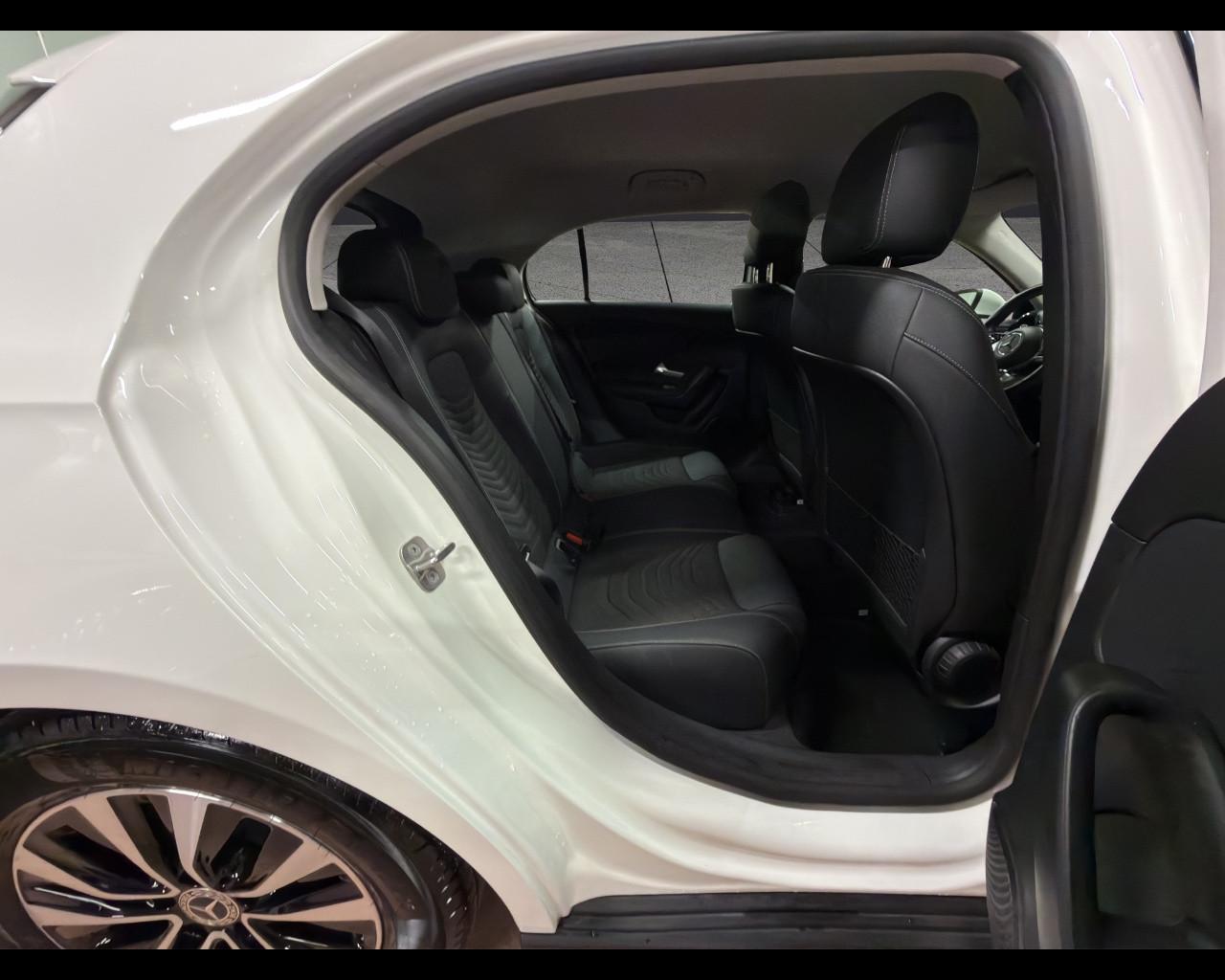 Mercedes-Benz A 180 d Automatic Advanced